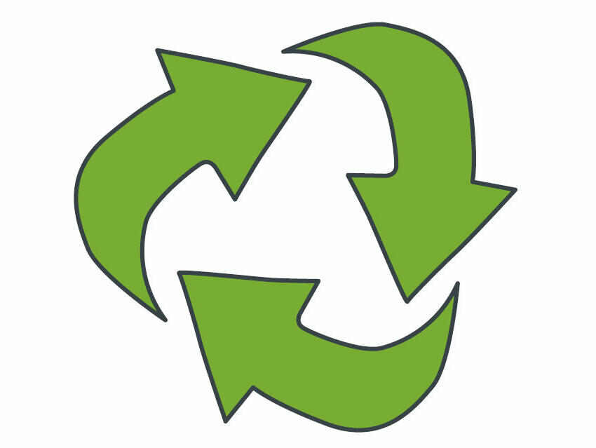 Resirkuleringssymbol som består av 3 piler som griper inn i hverandre - symboliserer resirkuleringsandelen av PREFA aluminium