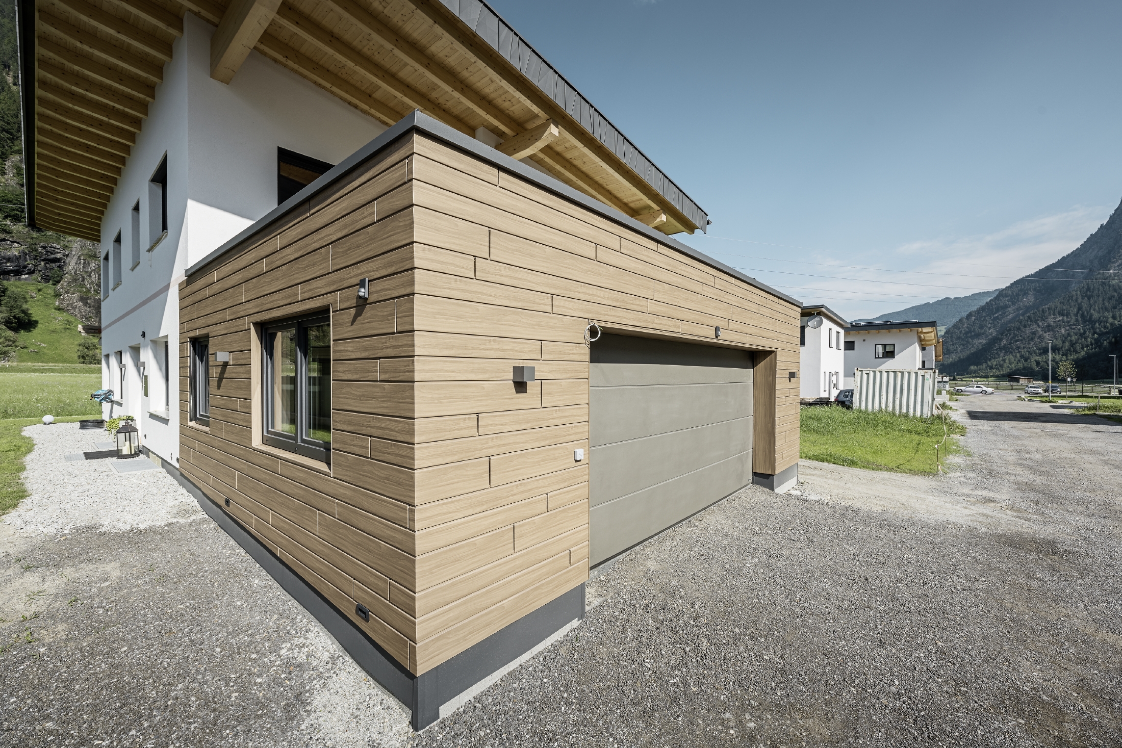 Referenzobjekte PREFA Fasadesystemer Siding 38 valnøtt