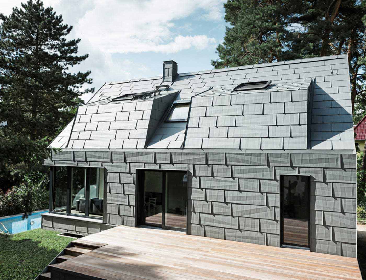 Referenzobjekte PREFA Taksystemer Takpanel FX.12 07 P.10 lys grå