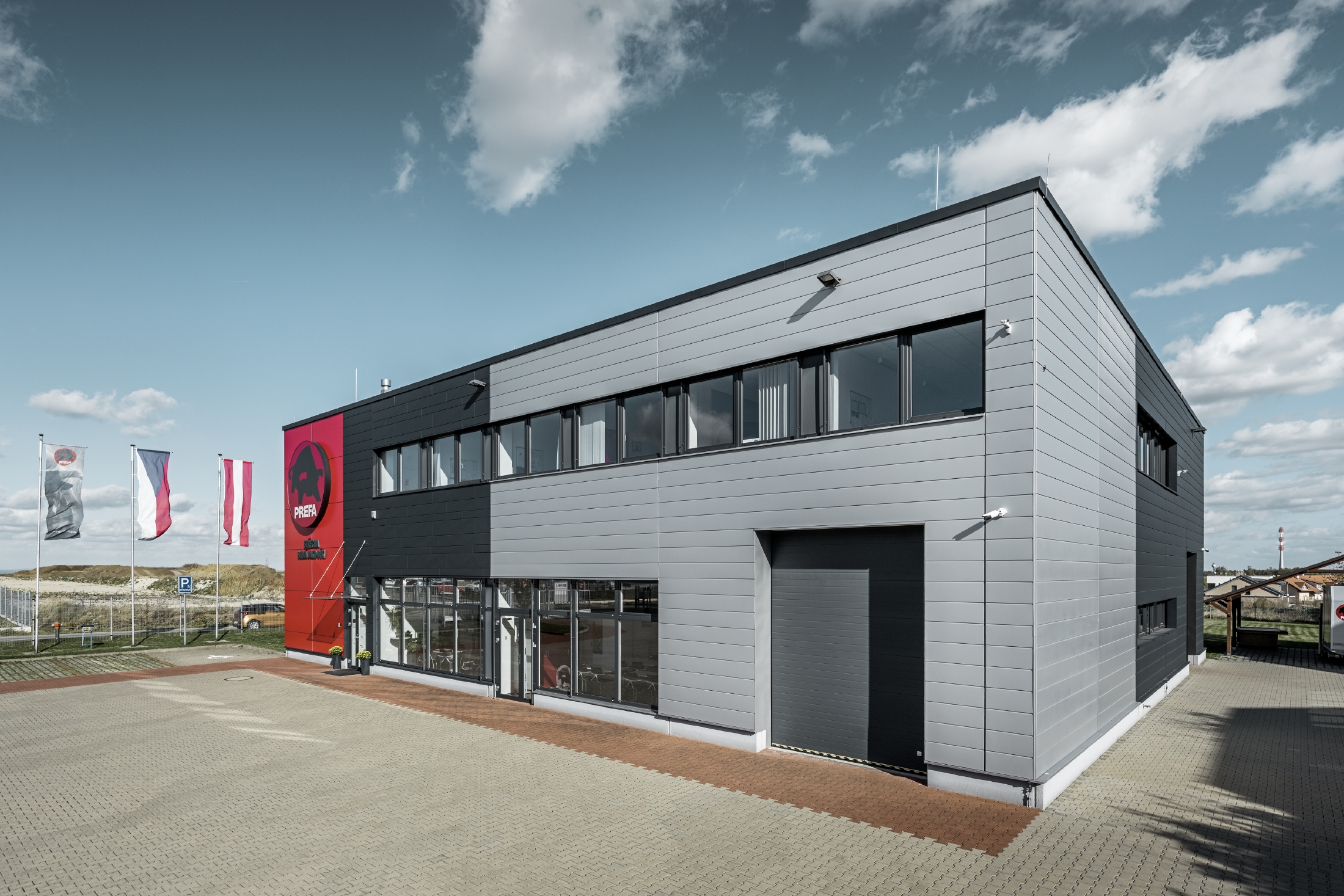 Referenzobjekte PREFA Fasadesystemer Siding 12 sølv metallic